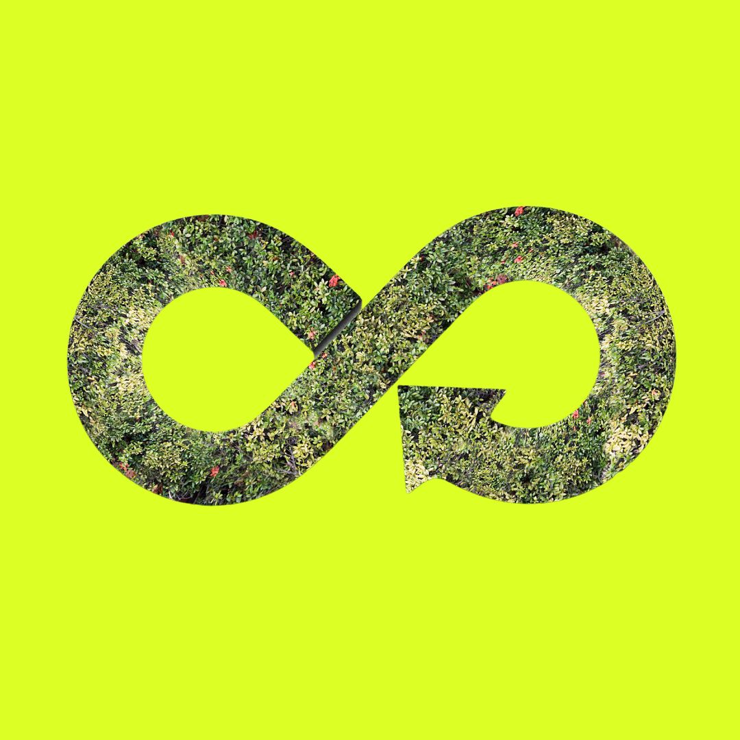 Infinite recyclable sign made with plants
